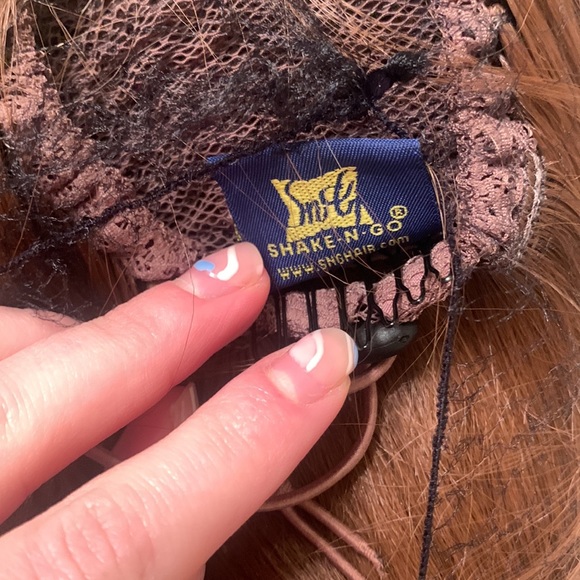 Straight 24” reddish-brown drawstring ponytail - Picture 3 of 6